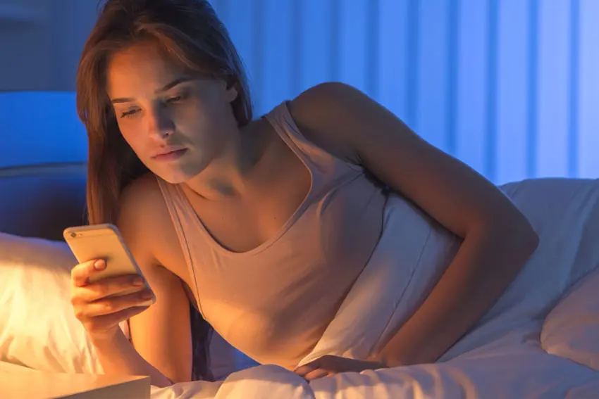 approaching a chat line partner for phone sex